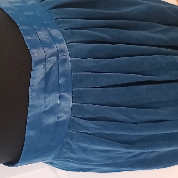 Vintage St.Michael Knee lenght velvet skater skirt - Picture 2 of 8